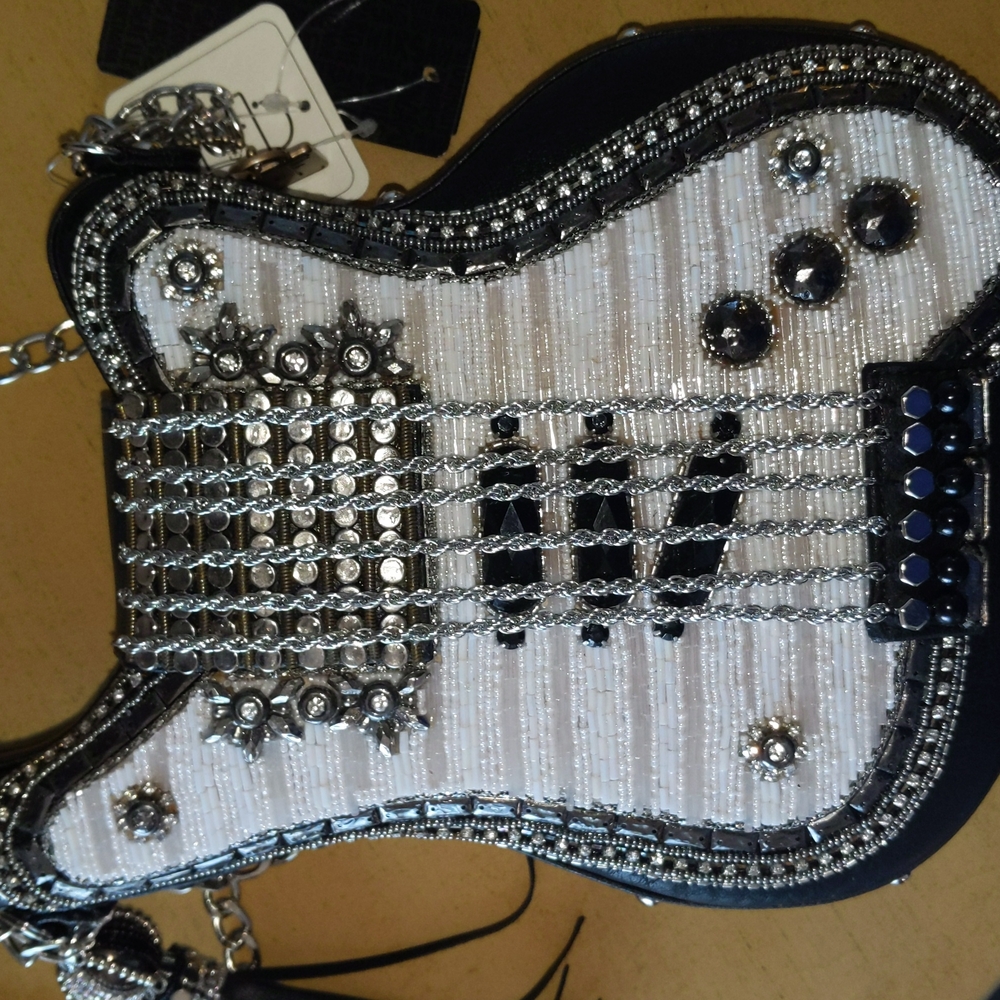 Hard Rock Mary Frances Leather Cross Body Guitar Bag 🎉HP🎉 - Picture 7 of 12